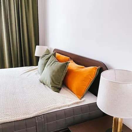 Quickspace Modern Concept Apartment Bucharest